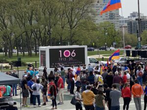 Direct Ad Network LED Billboards  Digital TV Networks Digital TV Networks | LED Billboard Trucks| Direct Ad Outdoor Media has the power to reach more mobile customers More effective than traditional advertising like print and broadcast media  Digital TV Networks 